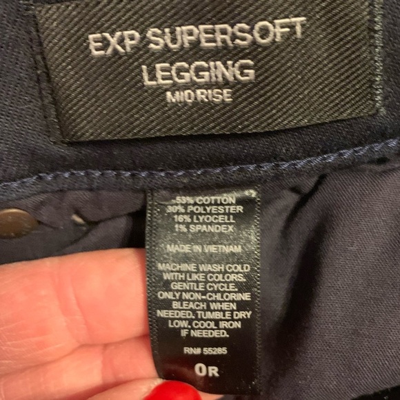 Express jeans super soft denim legging mid rise size 0 Like brand new - Picture 4 of 5